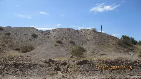 4810 E Tonopah Dr, Topock, AZ 86436