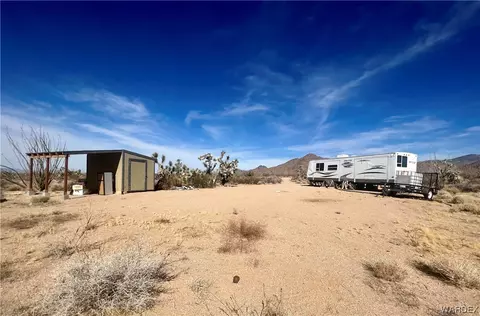 0000 E Box Canyon Dr, Yucca, AZ 86438