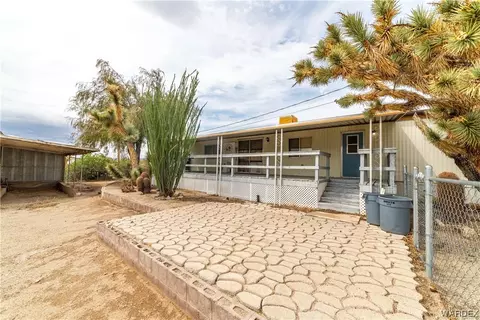 300 E Whitmore, Meadview, AZ 86444