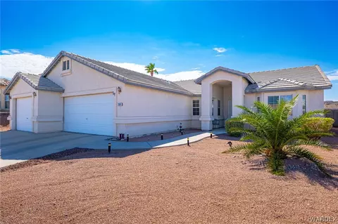 2954 Los Pueblos Dr, Bullhead City, AZ 86429