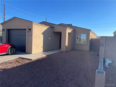 976 Beverly Ave, Kingman, AZ 86401