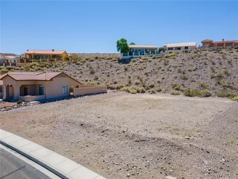 2918 Desert Trail Dr, Bullhead City, AZ 86429