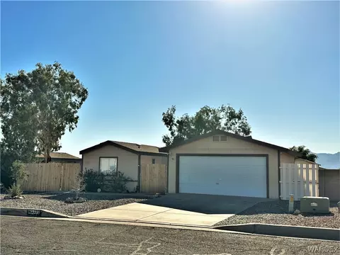 4473 S Amanda Ave, Fort Mohave, AZ 86426