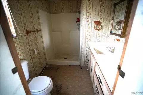 2810 E Ames Ave, Kingman, AZ 86409 photo 12
