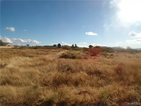 000 E Blacksmith Dr, Kingman, AZ 86409 photo 3
