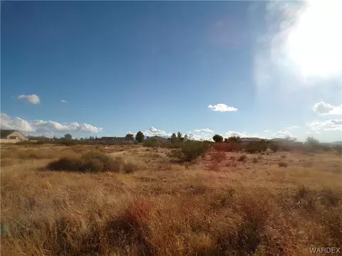000 E Blacksmith Dr, Kingman, AZ 86409 photo 5