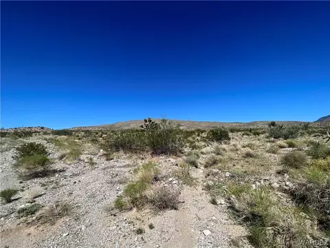 000 Dahlia Dr, Meadview, AZ 86444