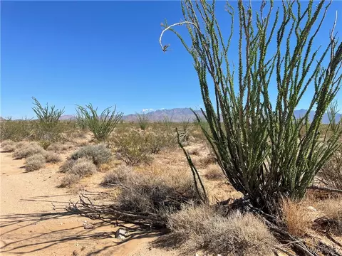 0 S Ray Rd, Yucca, AZ 86438