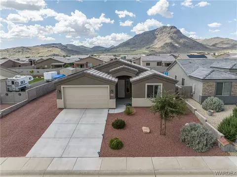 5353 Eagle View Rd, Kingman, AZ 86409 photo 2