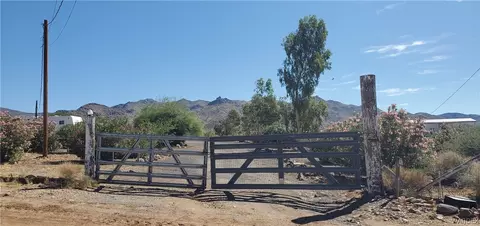 3842 N Bagdad Rd, Golden Valley, AZ 86413