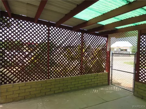 3555 E Lory Ln, Kingman, AZ 86409 photo 2