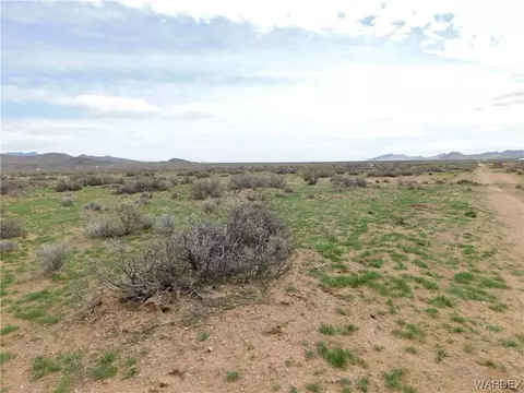 000 N Voight Rd, Dolan Springs, AZ 86441