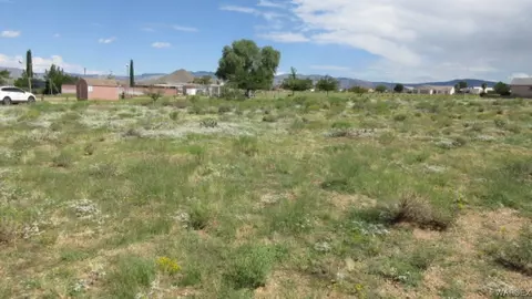 0000 E Squaw Creek Dr, Kingman, AZ 86409