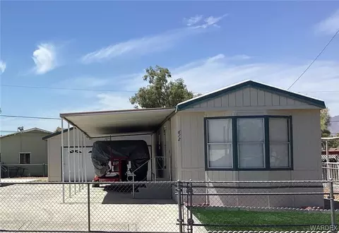 612 Swan Dr, Bullhead City, AZ 86442