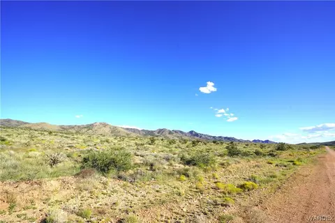 000 E Five Wells Rd, Kingman, AZ 86409 photo 9