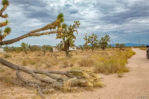 26585 N Ocotillo Rd, Meadview, AZ 86444