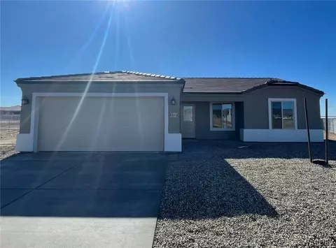 6668 W Rosario Ct, Golden Valley, AZ 86413