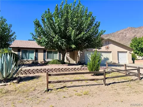 5005 Camelback Pl, Kingman, AZ 86409 photo 1
