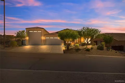 3216 Sidewheel Dr, Bullhead City, AZ 86429