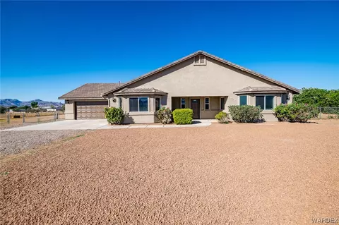 837 S Tonto Rd, Golden Valley, AZ 86413