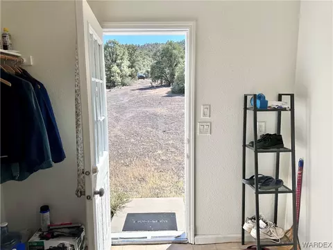 7677 N Christmas Tree Dr, Hackberry, AZ 86411 photo 23
