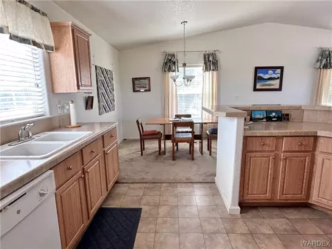 7677 N Christmas Tree Dr, Hackberry, AZ 86411 photo 22