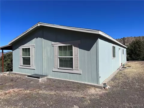 7677 N Christmas Tree Dr, Hackberry, AZ 86411 photo 9