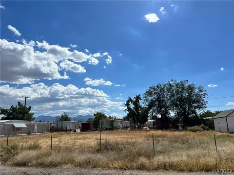 3656 E 3660 E Lum Ave, Kingman, AZ 86409