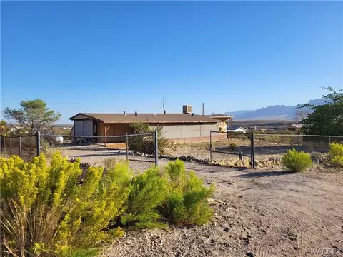 1155 E Spencer Dr, Meadview, AZ 86444