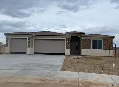 6705 W Loreto Cir, Golden Valley, AZ 86413