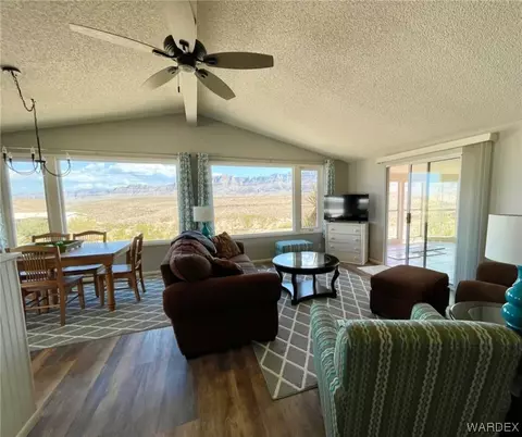 1360 E Stanton Dr, Meadview, AZ 86444 photo 9