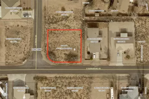 7813 E Saddleback Dr, Kingman, AZ 86401 photo 2