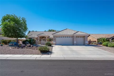 3757 Rawhide Dr, Bullhead City, AZ 86442