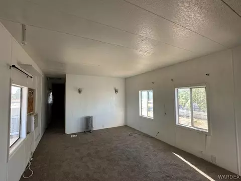 3700 E Robin Ln, Kingman, AZ 86409 photo 9