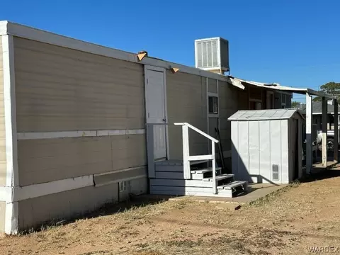 3700 E Robin Ln, Kingman, AZ 86409 photo 4