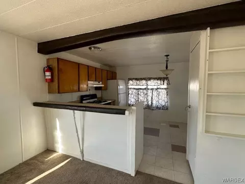 3700 E Robin Ln, Kingman, AZ 86409 photo 6