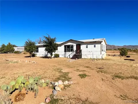 3580 N Mobile Rd, Golden Valley, AZ 86413
