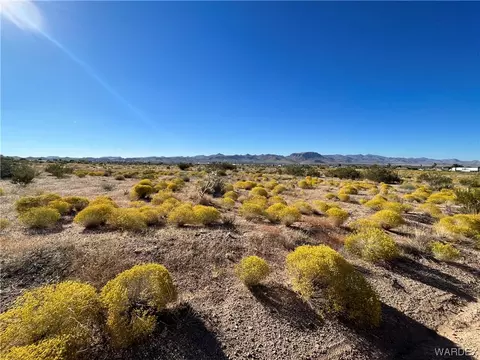 000 N Apache, Kingman, AZ 86401 photo 10