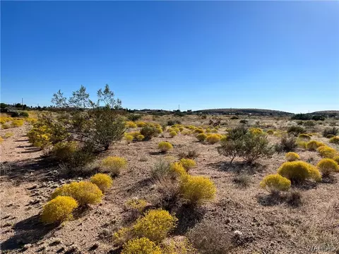 000 N Apache, Kingman, AZ 86401 photo 17