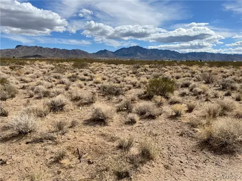 0000 N Cotton Dr, Dolan Springs, AZ 86441