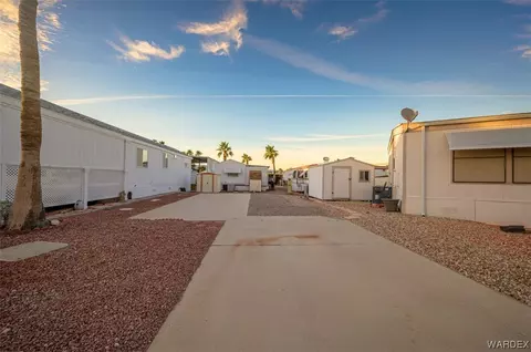 2000 Ramar Rd #236, Bullhead City, AZ 86442