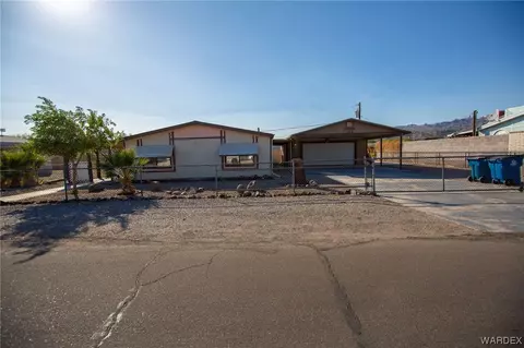 1779 River Gardens Dr, Bullhead City, AZ 86442