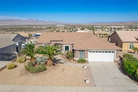 1555 El Campo, Bullhead City, AZ 86442