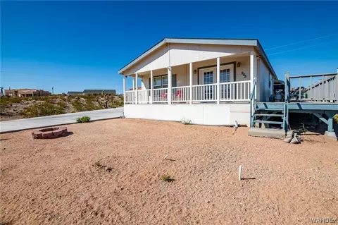905 E Hance Dr, Meadview, AZ 86444 photo 4