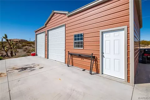 905 E Hance Dr, Meadview, AZ 86444 photo 8