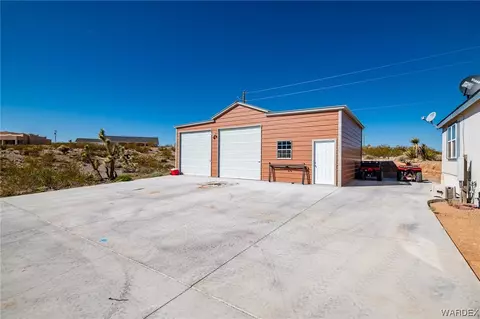 905 E Hance Dr, Meadview, AZ 86444 photo 9