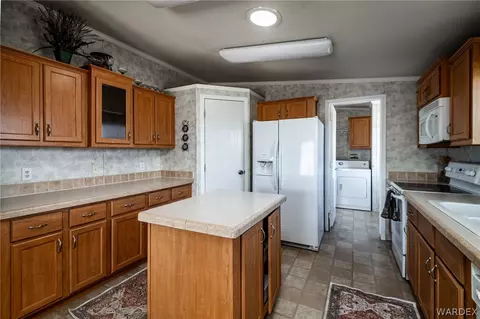 905 E Hance Dr, Meadview, AZ 86444 photo 15