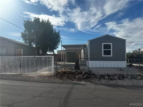 428 Harbor Dr, Bullhead City, AZ 86442