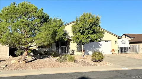 3097 Southern Loop, Kingman, AZ 86401 photo 2