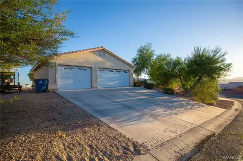 2426 E Nez Perce Rd, Fort Mohave, AZ 86426